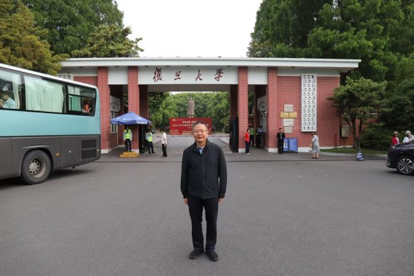 世界杯下單平臺 滬蘇浙皖8位主要指導坐臺下，這位長三角“老兵